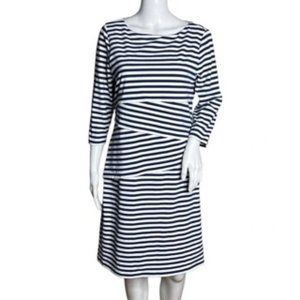 J. Mclaughlin Sheath Dress White Blue Striped Layered 3/4 Sleeve Scoop Neck